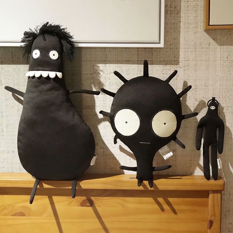 Kids Quirky Toys - キュートでダークゴシックな個性的なぬいぐるみ、柔らかく不気味で可愛い写真撮影用小道具、テーブルデコレーション、彼女や子供へのハロウィン誕生日プレゼント