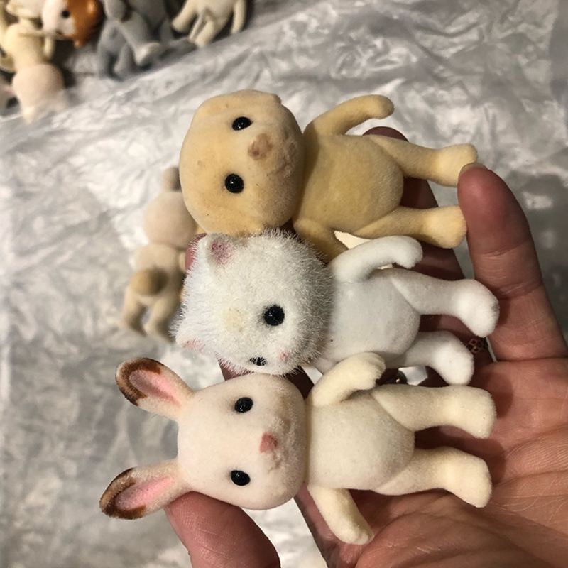 子供のための森の家族の動物の置物,ブロックされたシャギーの置 - Kids Toys Dog のレビューと価格